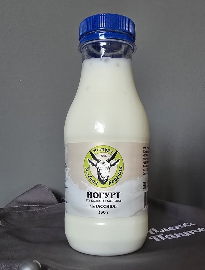 Йогурт из козьего молока "Классика" без сахара. Массовая доля жира 1.5%.